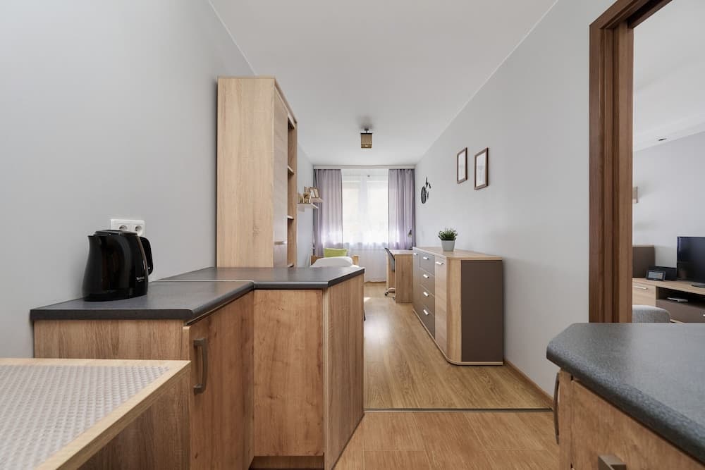 Wyszyńskiego With AC by Renters