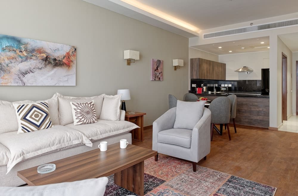 VESTA - Sheikh Zayed Residence