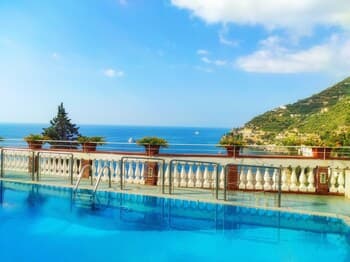 Villa Arte - Luxurious Villa for Large Groups With Private Pool