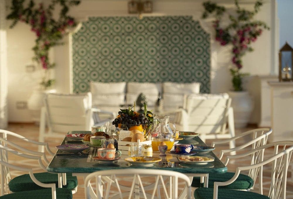 Luxury Villa Malika - Breathtaking View of Capri and Positano