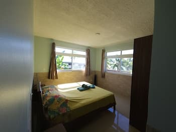 TAINA - Bord de lagon