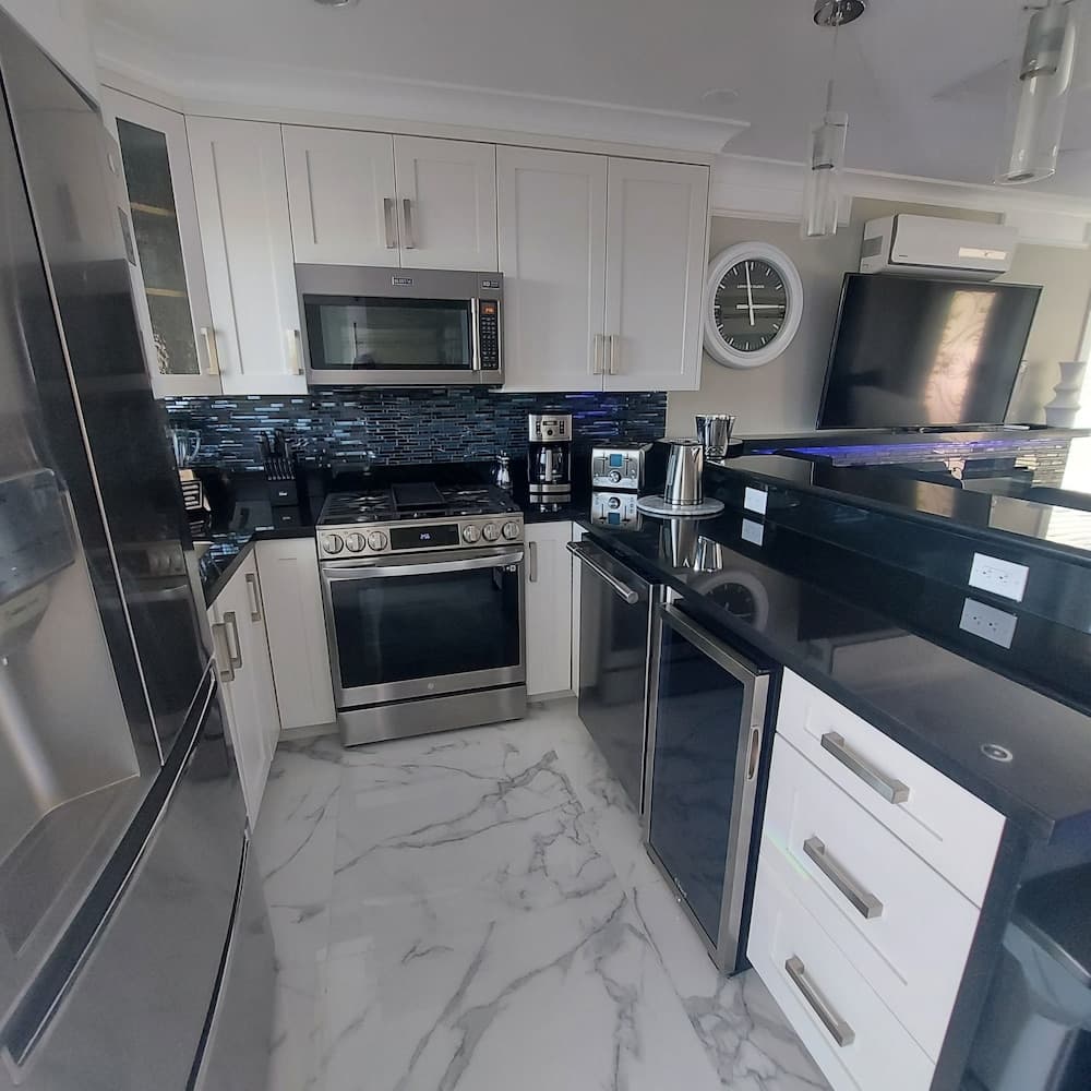 Sunset Mews Luxurious 3 Bed Townhouse