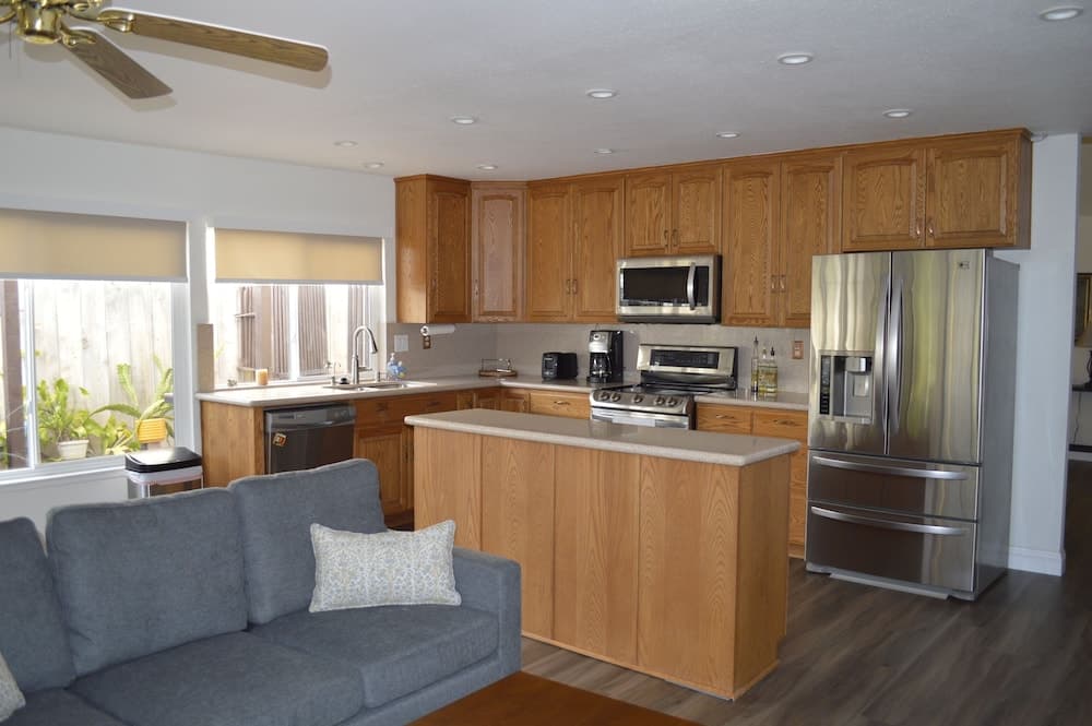 Spacious, And Beautiful Home In San Diego 4 Bedroom Home by Redawning