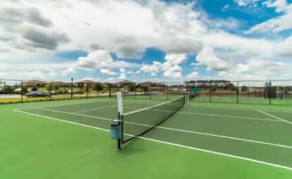 A Touch of Class - 5 Bed Champions Gate Home