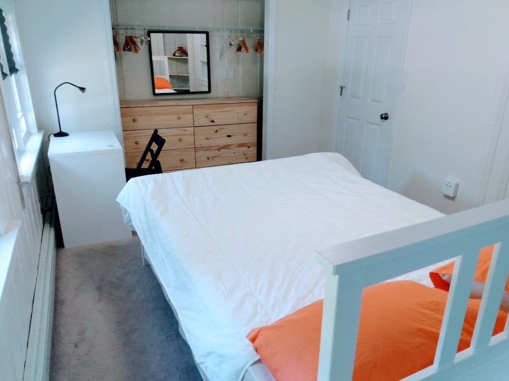 Tranquil Home in Western RI