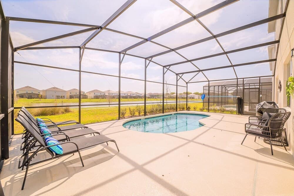 8BR Home w Pool Theater BBQ Games Room