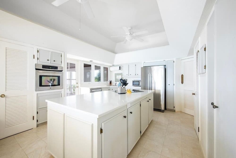 Palm Hill House 4 Bedroom Home