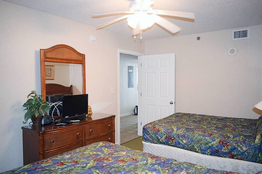 Crescent Shores N 804 2 Bedroom Condo