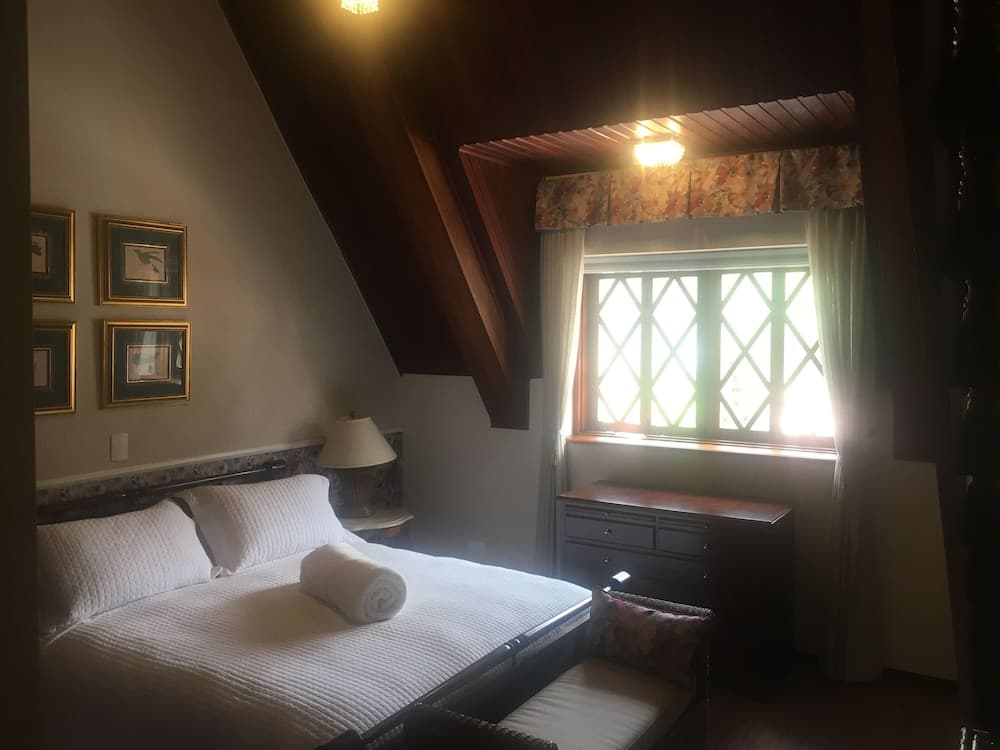 Center Suíço Flats e Shopping