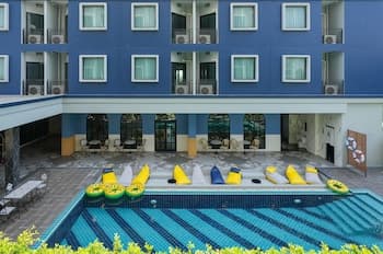 Cozy Blu Suvarnabhumi