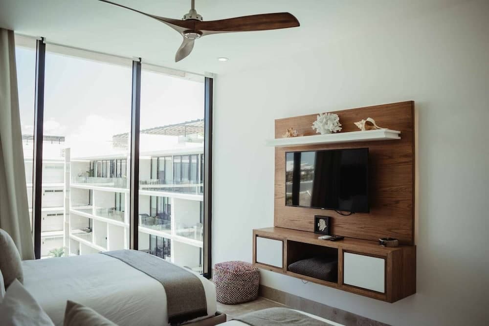 Lux 3Br Ph Wocean Views Private Roof Jacuzzi