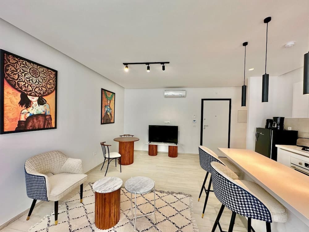 E16 New Beautiful Cosy 1bd in La Marsa