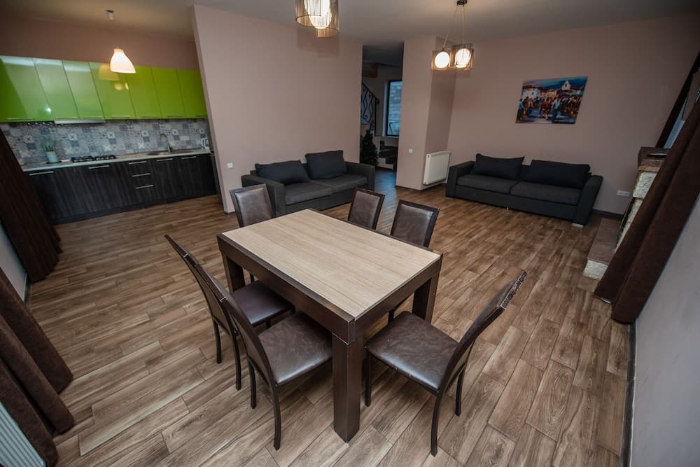 Villa Garden Bakuriani Green