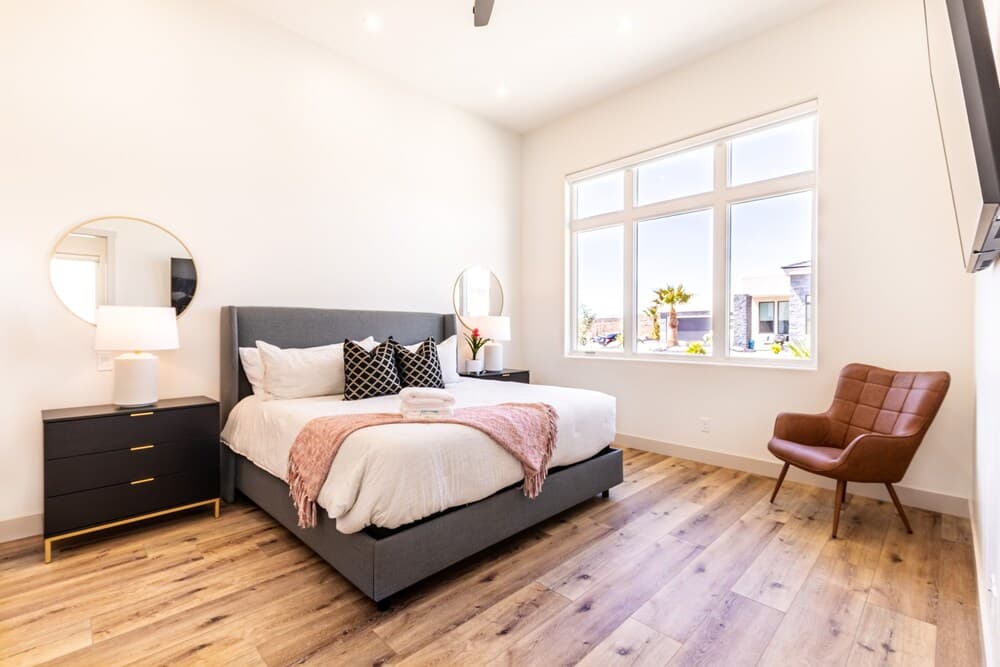 Sun Seeker 2 Bedroom Home by RedAwning