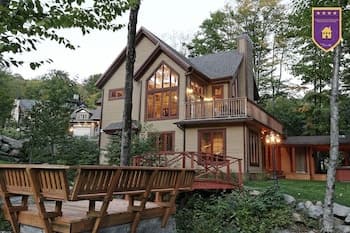 Rare CITQ (240284) 4 Star Mountain Chalet