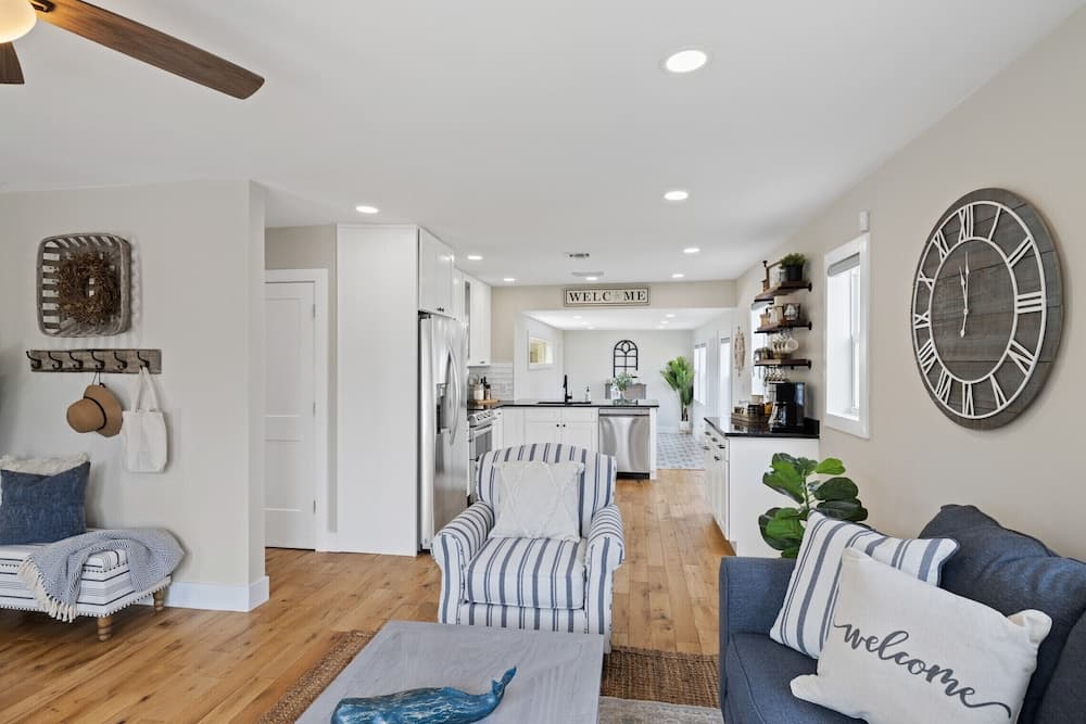 Stylish Luxury Home Near Beach & DT