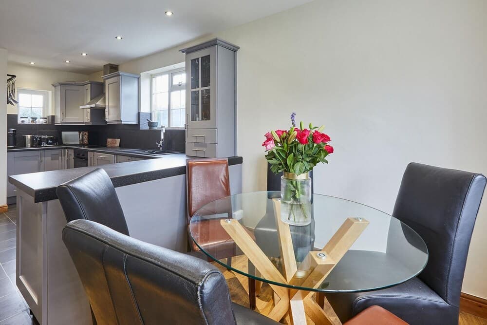 Host Stay Meadowfield House