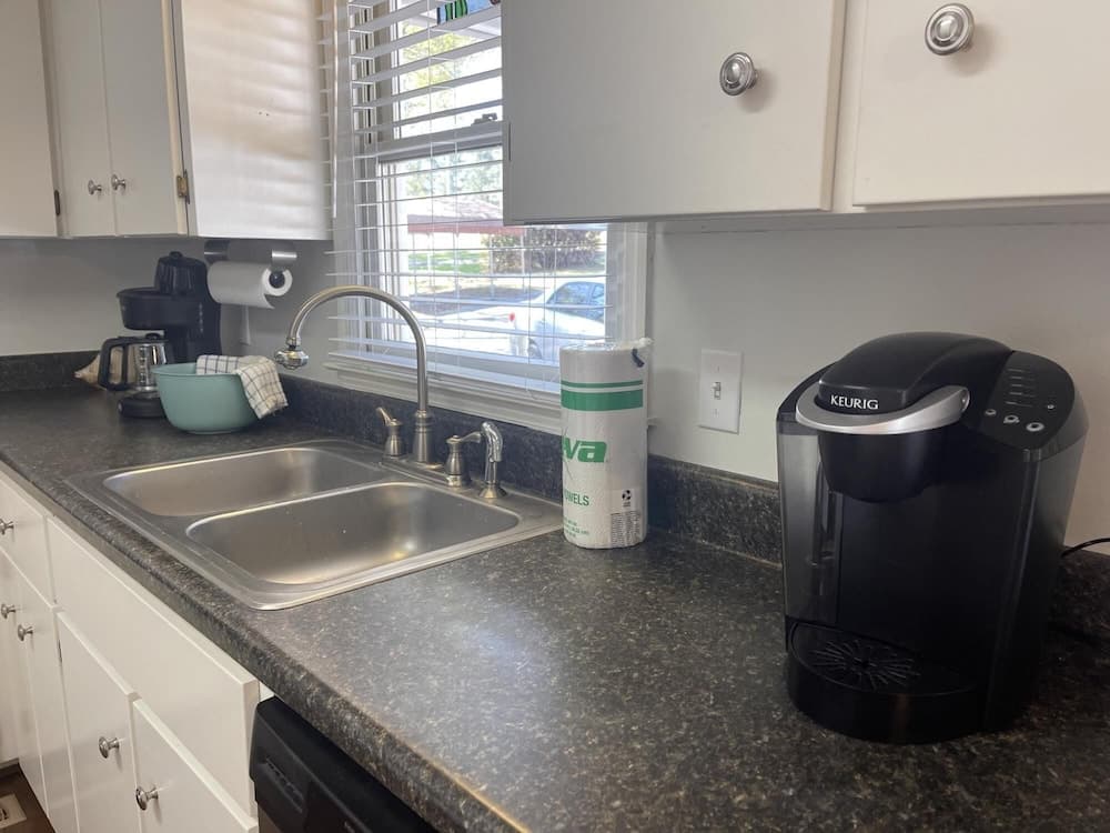 Liv the Lake - Sinclair