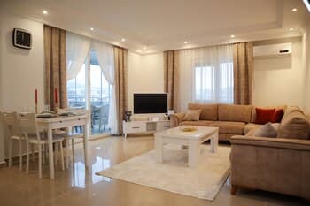 Toros 16 Residence by NewInn