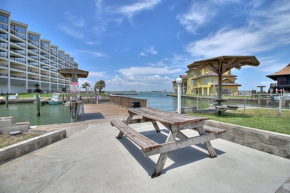 Bay Tree A13/14 3 Bedroom Condo