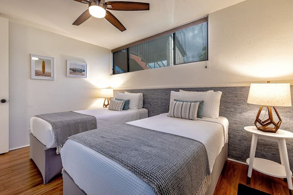 Luana Kai B201 2 Bedroom Condo