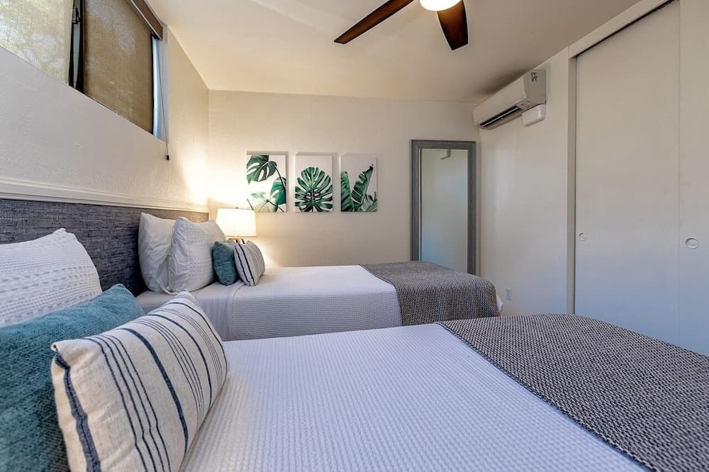 Luana Kai B201 2 Bedroom Condo