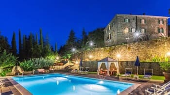 Splendid Villa for 12 Pool Outdoor Jacuzzi 25-hectare Park Hunting Fishing-palazzo Delle Rose