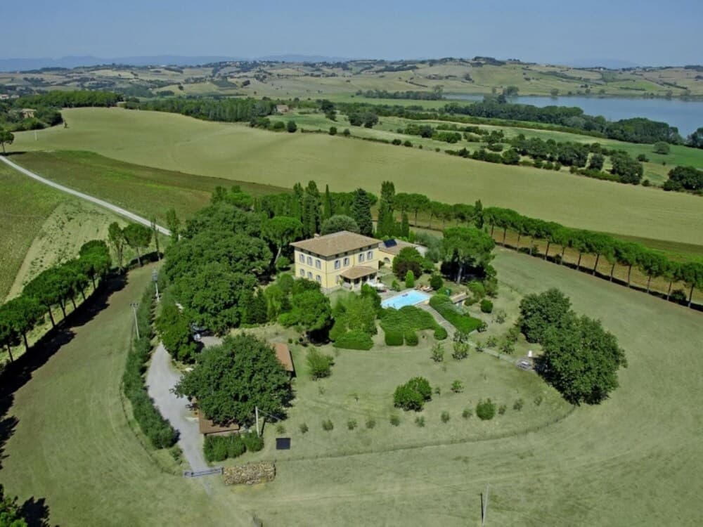 Large Villa for 15 Guests Private Pool Trasimeno Lake-villa DEL Falco