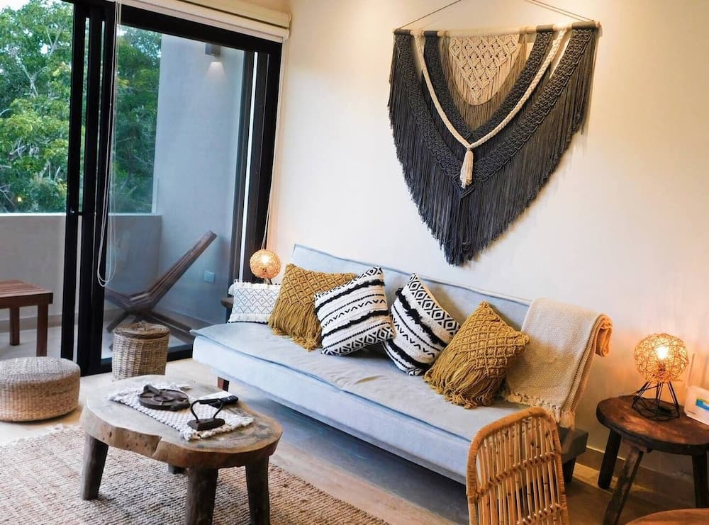 Condo With Amazing Jungle View With Top Amenities