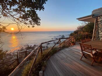 Seafront Apartment in a Splendid Position Overlooking the Sea-vistamare