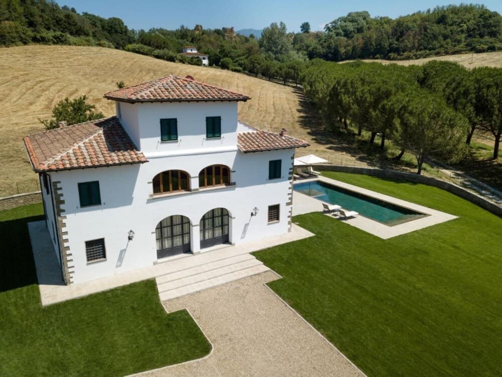 Luxury Villa in Panoramic Location 30 Minutes From Florence-villa IL Cigno