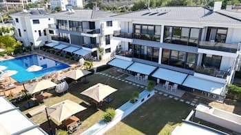 No 48 Alaçatı Boutique Hotel