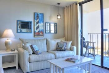 0211 The Blue Lighthouse 1 Bedroom Condo by Redawning