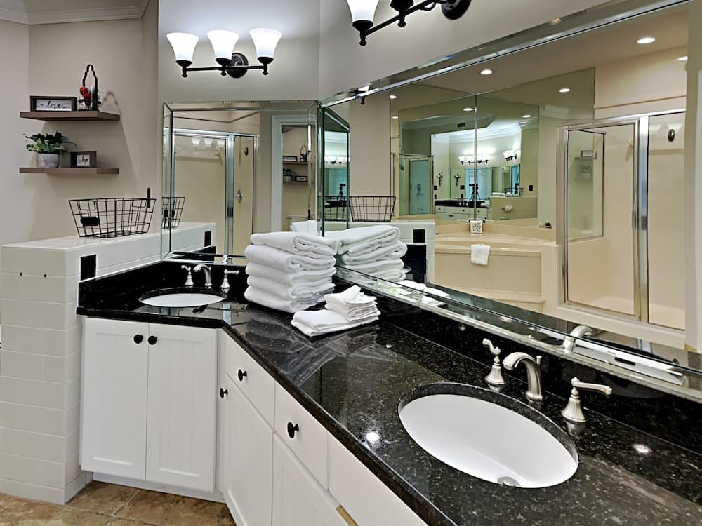 Seachase #1501W by Southern Vacation Rentals