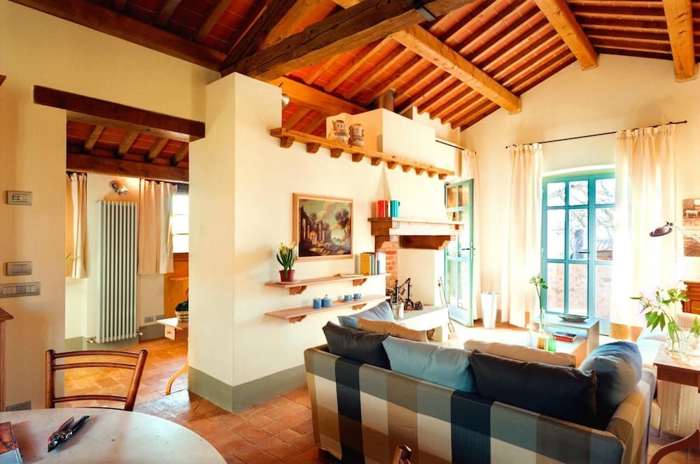 Casamora Nocciolina in Pian di Sco