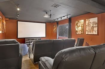 2169-whispering Forest Chalet 4 Bedroom Chalet by Redawning