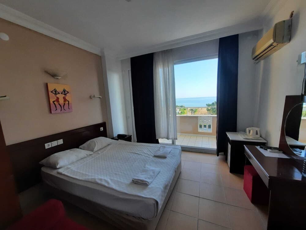 De Mare Family Hotel