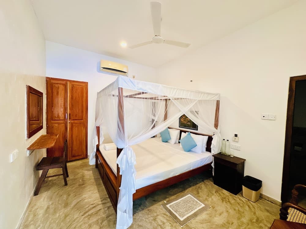 The White House Villa