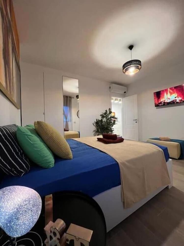 Stylish New Apartment in Milan Navigli