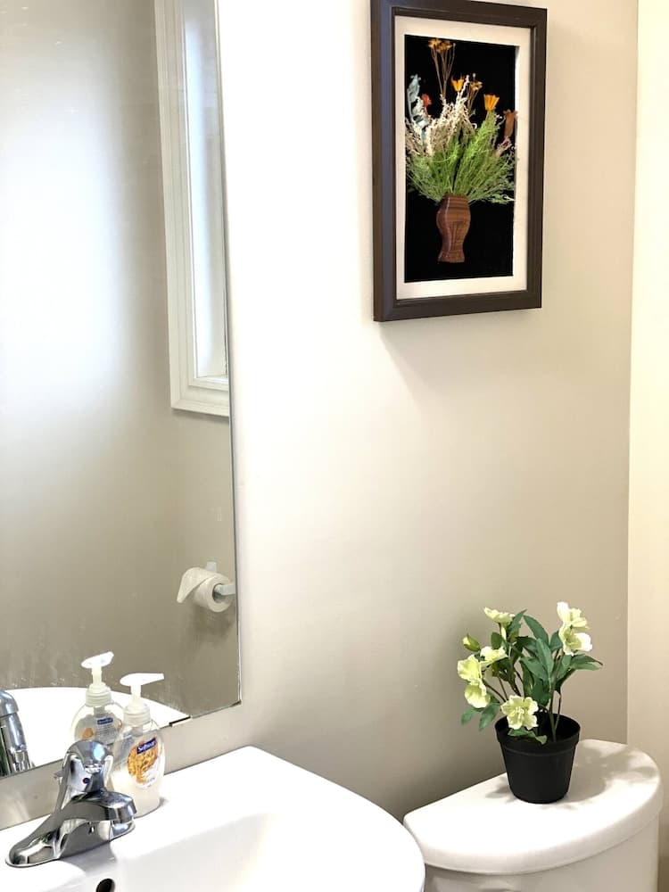 Niagara Sleeps 6 Cozy 3bed 3bath Near Falls