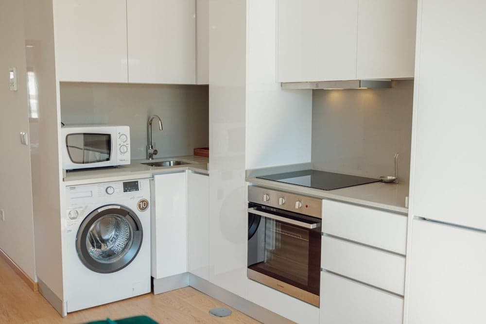 Modern Stylish Apartment III by Vacationy