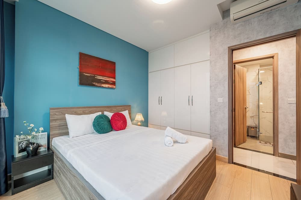 Luxury Sunwah Apartment near Landmark 81 - City View