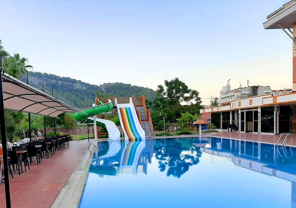 Aware Resort Hotel Spa