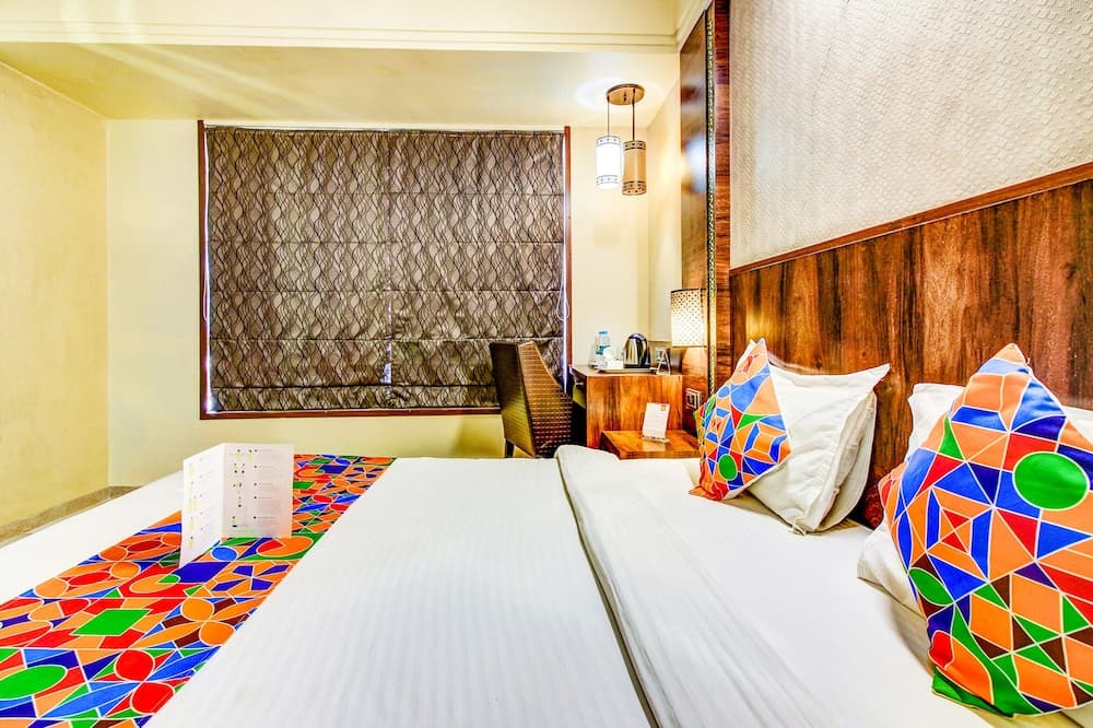 Fabhotel Crawford Inn