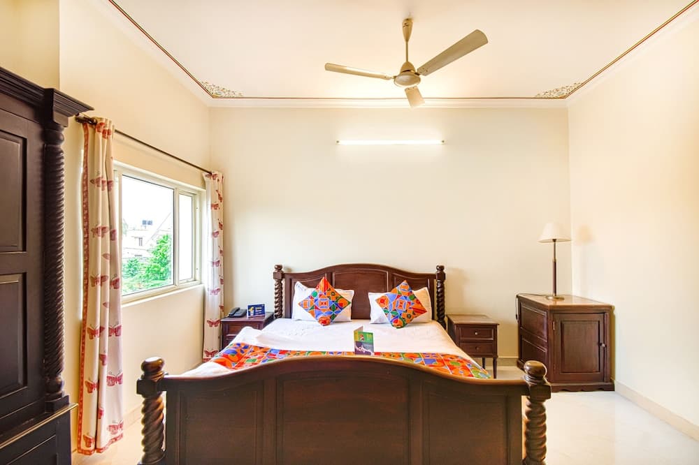 Fabhotel Sahib'S Nobel