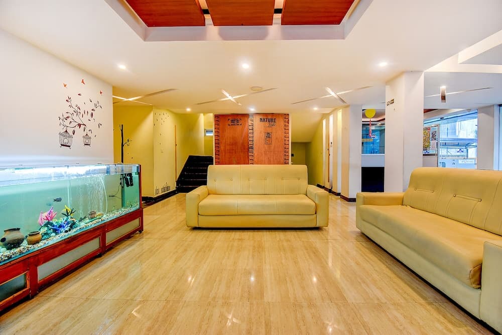 Fabhotel Abirami Grand Inn