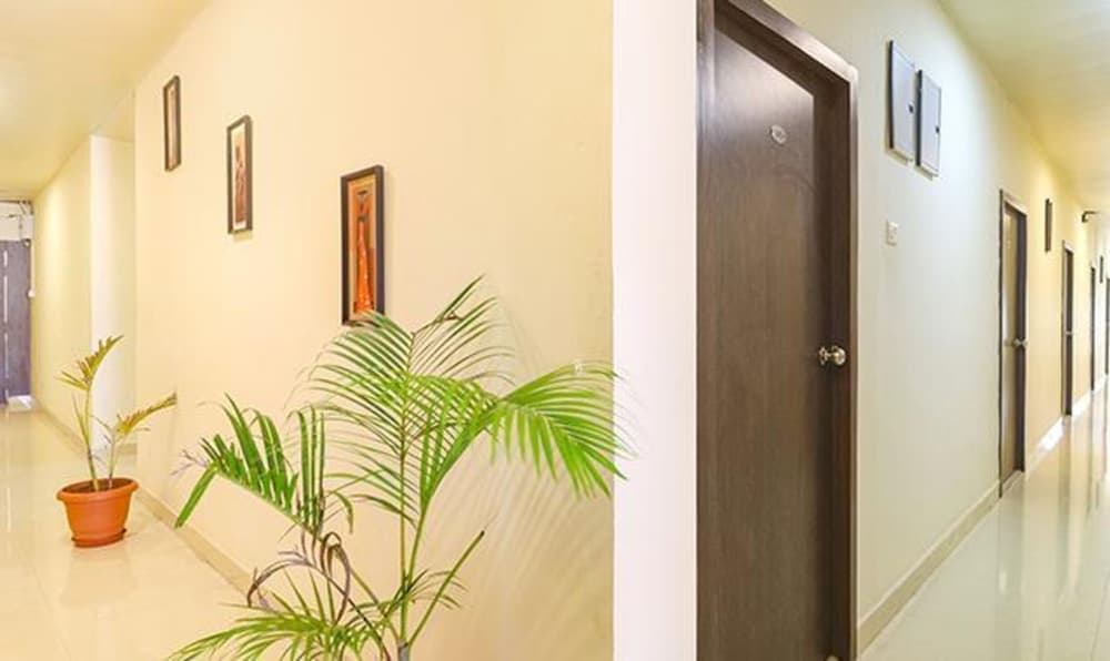 Fabexpress Airport Stay Inn