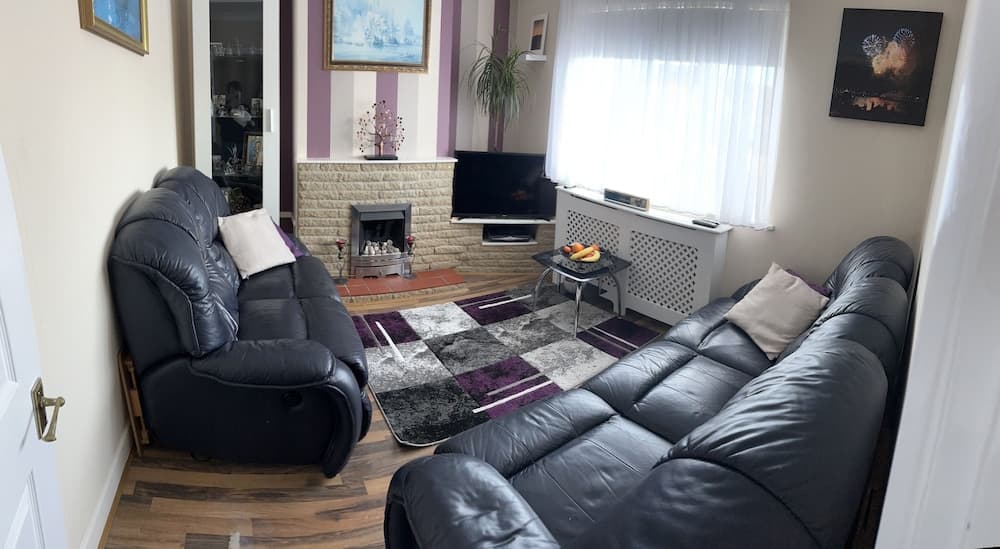 Remarkable 3-bed House in East Cowes