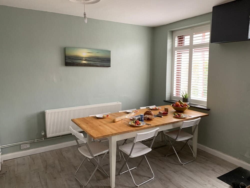 Peaceful Family Cottage Rhondda Valleys