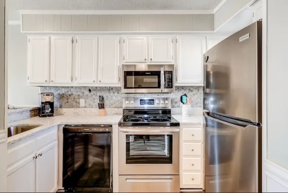 Hilton Head Resort by TO